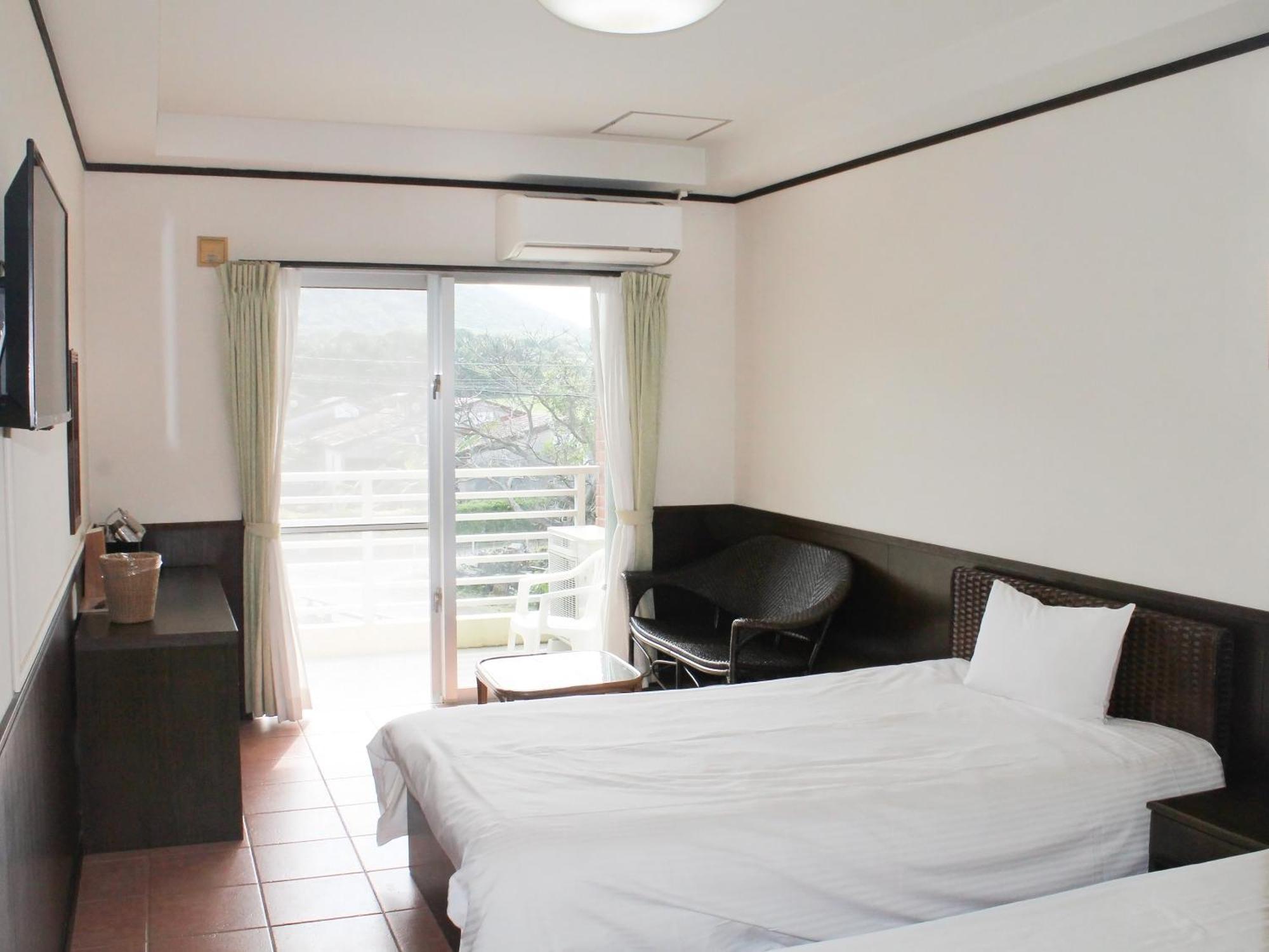 Pine Shima Resort Coral Fish Ishigaki  Dış mekan fotoğraf